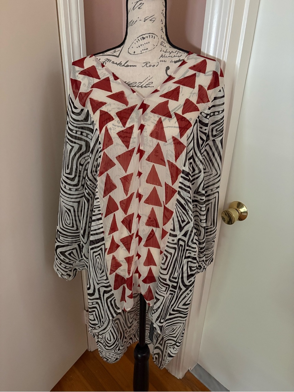 Red Triangle & Black Maze Pattern Lightweight Tunic. Beach coverup